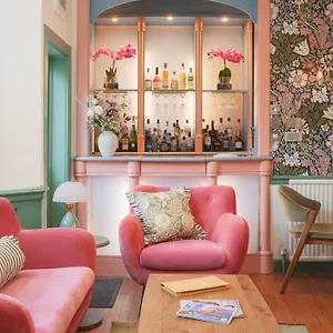 Harington's Hotel